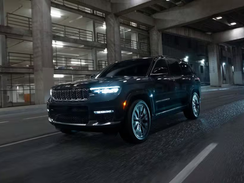 Jeep Grand Cherokee driving on the street