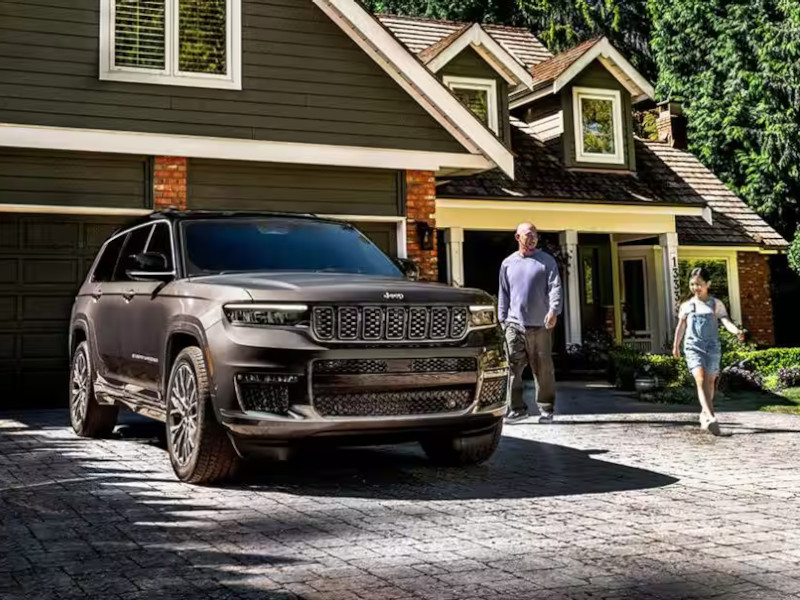 Jeep Grand Cherokee parked